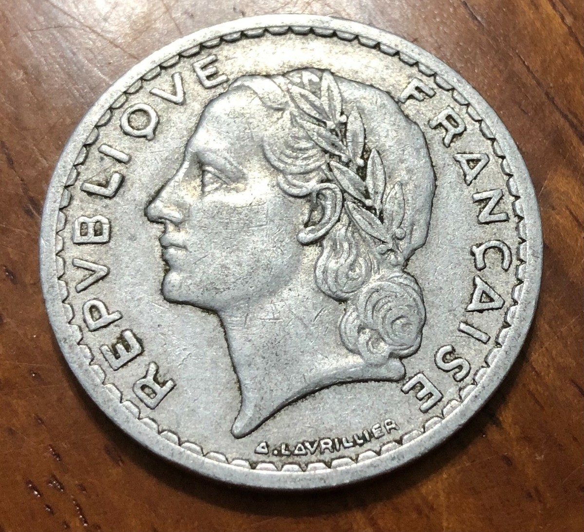 レア外貨✨　1947年　5フラン レア外貨✨1947年5フラン