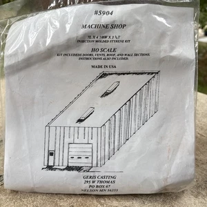 Geris Castings 5904 HO Scale Modern Prefab Concrete Machine Shop Warehouse Kit - Picture 1 of 3