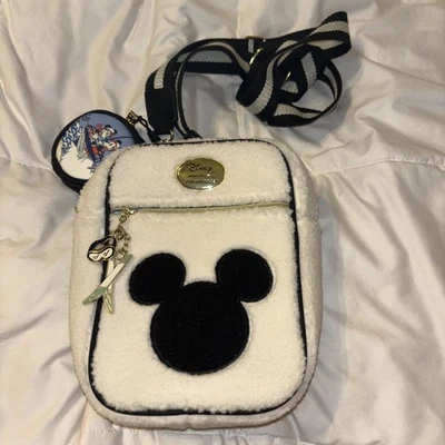 Bolso Bandolera Disney Mickey Mouse Ski Boucle con Monedero Sherpa Blanco Foto 1 de 4