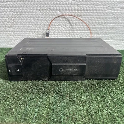 97-02 Mercedes R129 SL500 CL500 CD Changer 6 Disk Player MC3198 0028207989 OEM - Image 1 of 4