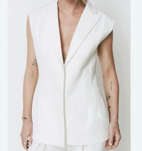 Rue Sophie Odette Blazer Vest Sleeveless White Blazer Vest - Picture 1 of 8
