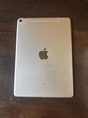 iPad Air 3ª generación (SOLO PIEZAS) Foto 1 de 2