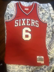 Mitchell & Ness Hardwood Classics Sixers Julius Erving Jersey Size Medium - Picture 1 of 5