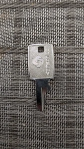 Samsonite Luggage 170s Key - Picture 1 of 2