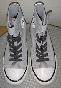 Converse Chuck Taylor All Star Youth Size 2 High Tops Shoes Grey White - Picture 1 of 7