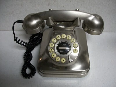 Teléfono de mesa Pottery Barn Grand vintage estilo retro níquel pulsador  Foto 1 de 3