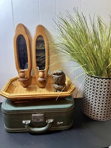 Vtg Pair Of Oak Wall Sconces W/ Mirrors Home Interiors CottageCore Aesthetic - Picture 1 of 10