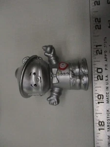 Fisher Price Little People Wizard of Oz Collectors Tin Man Iron Heart Hat Silver - Picture 1 of 3
