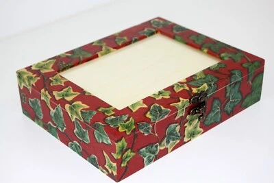 Wood handmade storage/trinket box/flexible compartments Photo lid Hedera Leaf - Image 1 of 4
