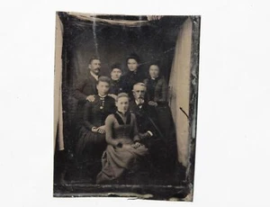 Fotografía de colección tipo lata retrato familiar afroamericano antiguo - Imagen 1 de 3