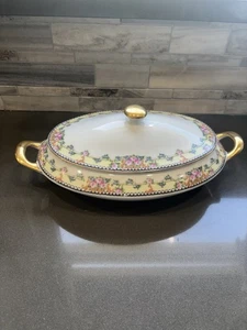 Vintage Victoria China Czechoslovakia Oval Covered Vegetable Bowl with Handles - Picture 1 of 6