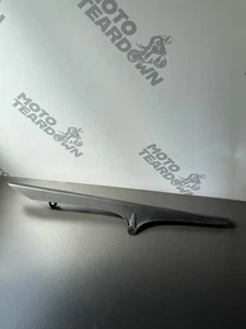 TRIUMPH STREET TRIPLE 675R 675 PROTEZIONE CATENA 675R T2050400 2007-2011 - Foto 1 di 24