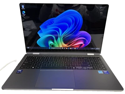 Portátil SAMSUNG NP754QHA Galaxy Book5 360 15.6" 512GB SSD 226V 16GB Win 11 Pro Foto 1 de 4