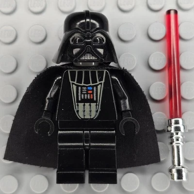 Lego Star Wars Minifigure SW0004 Darth Vader - Image 1 of 4