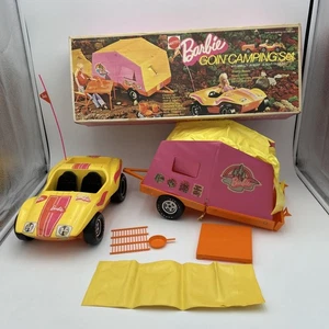 N G711 JUEGO CAMPING BARBIE GOIN 1973 MATTEL NO. Remolque para buggy y tienda de campaña 8669 Breezy - Imagen 1 de 24