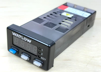 Watlow 935A-1CD0-000G Temperature Controller - Image 1 of 4