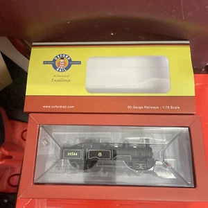 Oxford Rail Adam’s Radial BR Black Steam Locomotive - Picture 1 of 8