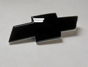 New 07 -14 Avalanche Suburban Tahoe Front Grille Bowtie Emblem 22830014 OEM - Picture 1 of 5