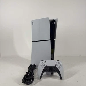 Sony PlayStation 5 Slim Digital Edition PS5 1TB White Gaming System CFI-2015 - Picture 1 of 11