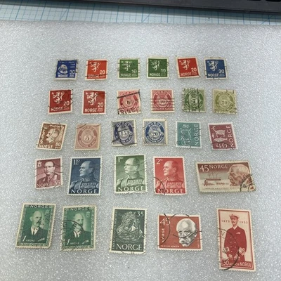 29 estampillas de Noruega de colección/HR usadas, estampillas de 1901-1955 - $1 se envía desde Nueva Jersey OFERTA Foto 1 de 4
