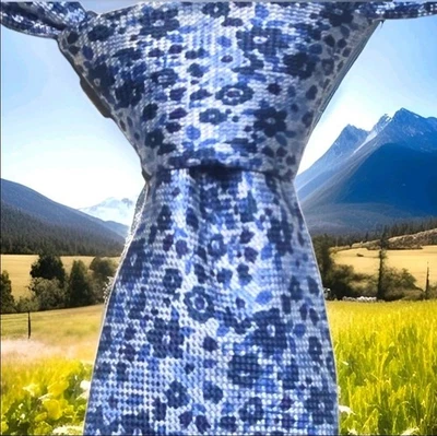 Charles Tyrwhitt Men's Neck Tie Floral Blue / White  62" - Image 1 of 4