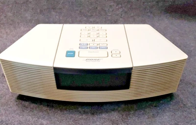 Radio/CD AWRC1P Bose Wave Blanco Mesa Estéreo Reloj Despertador No Reproduce CD’s Foto 1 de 4