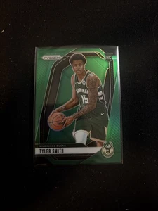 2024-25 Prizm Basketball - Tyler Smith RC - Green Prizm Bucks Color Match - 270 - Picture 1 of 2