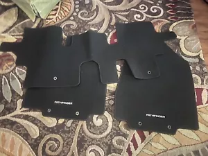 2016 Nissan pathfinder Original Floor mats - Picture 1 of 1