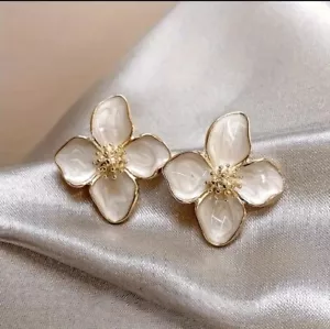 Roselle Flower 14K Gold Plated 925 Sterling Silver Stud Earrings Jewelry Gift - Picture 1 of 3