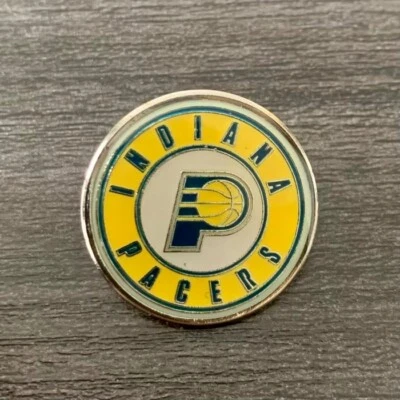 PIN DE SOLAPA ESTILO VINTAGE INDIANA PACERS NBA CON BOLSA DE ALMACENAMIENTO DE PLATA EXTRA... Foto 1 de 2