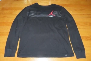 MICHAEL JORDAN No. 23 CHICAGO BULLS "Flight" (LG) Long Sleeve Shirt - Picture 1 of 4
