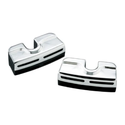 Cubiertas de bujía cromadas y pernos de cabeza Kuryakyn 8323 Twin Cam Foto 1 de 2