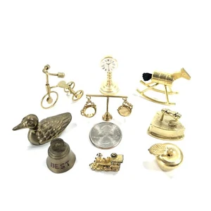 9-teiliges Set Miniatur Messing Dreirad Schaukelpferd gewölbt Uhr Ente Eisen Apfel Glocke  - Bild 1 von 8