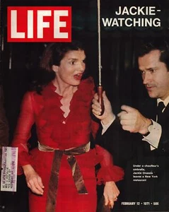 LIFE 2/12/1971 BOAC TWA TEAMSTERS & THE MOB AMERICAN POWs IN VIETNAM JACKIE O - Bild 1 von 4