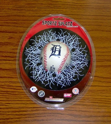 NEW 2007 - "SPORTZ SPLATZ" - MLB - DETROIT TIGERS - WINDOW DECAL/CLING - MISC8+P - Image 1 of 2