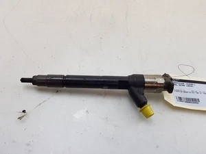 INJECTOR 2 Opel Astra K 2018 55570012 / 95521531 #318422 - Imagen 1 de 4