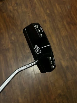 Cure Cx2 Armlock Putter 39in - Image 1 of 4