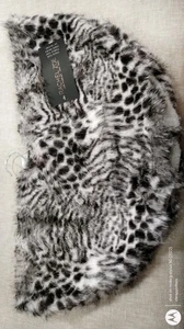 Rachel Zoe FUR LEOPARD CHRISTMAS TREE SKIRT faux Black White mini Table 24" NEW - Picture 1 of 22