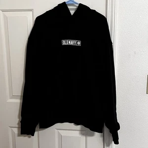 Men’s Old Navy Black Pullover Hoodie With Bear On Back Cozy Lining Xl - Picture 1 of 6