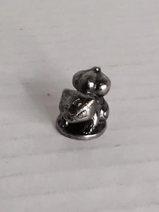 2014 Pokemon Monopoly Kanto Edition Bulbasaur Metal Token  - Picture 1 of 4