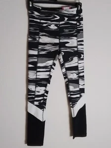 GIRLS SO HI-RISE BLACK/WHITE HI-RISE LEGGING. SZ MEDIUM (8). - Picture 1 of 5