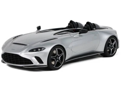 2020 ASTON MARTIN V12 SPEEDSTER SILVER 1/18 MODEL CAR BY GT SPIRIT GT430 - Image 1 of 4