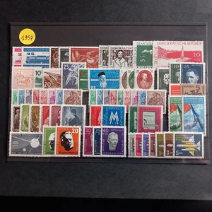 GERMANIA DDR 1957/ ANNATA COMPLETA DI 65 VALORI INTEGRI MNH** - Foto 1 di 1