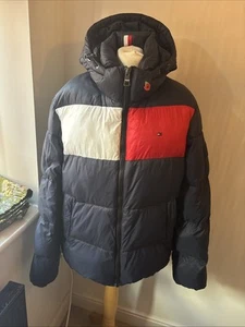 Tommy Hilfiger/ Tommy Herren Steppjacke rot, weiß, blau - Größe L - Bild 1 von 10