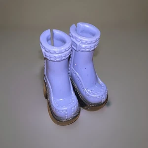 Barbie My Scene scarpe bambola plateau fibbia punto stivali da neve invernali viola - Foto 1 di 8