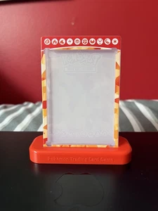 Pokemon Ultra Pro Magnet Karten Schutz Hülle mit Display Base Ständer Feuer Energie - Bild 1 von 2