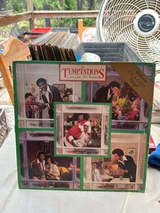 THE TEMPTATIONS GIVE LOVE AT CHRISTMAS MOTOWN 2842ML 1987 VG+ - Bild 1 von 5