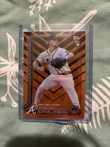 2025 Topps Update-#US327 Spencer Schwellenbach (RC) Debut Orange Foil  - Picture 1 of 2