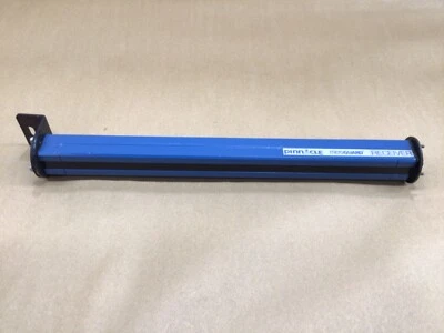 PINNACLE MG-16-OF-AU MICROGUARD RECEIVER #4019K62IAC - Image 1 of 3