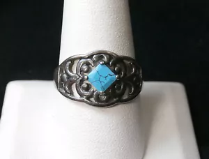 Vintage Sterling Silver Cutout Simulated Turquoise Princess Nugget Ring #318 - Picture 1 of 9
